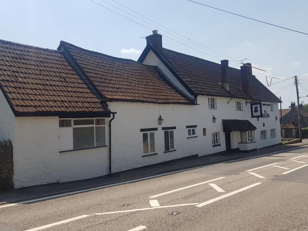 The Dog Inn Old Sodbury Экстерьер фото