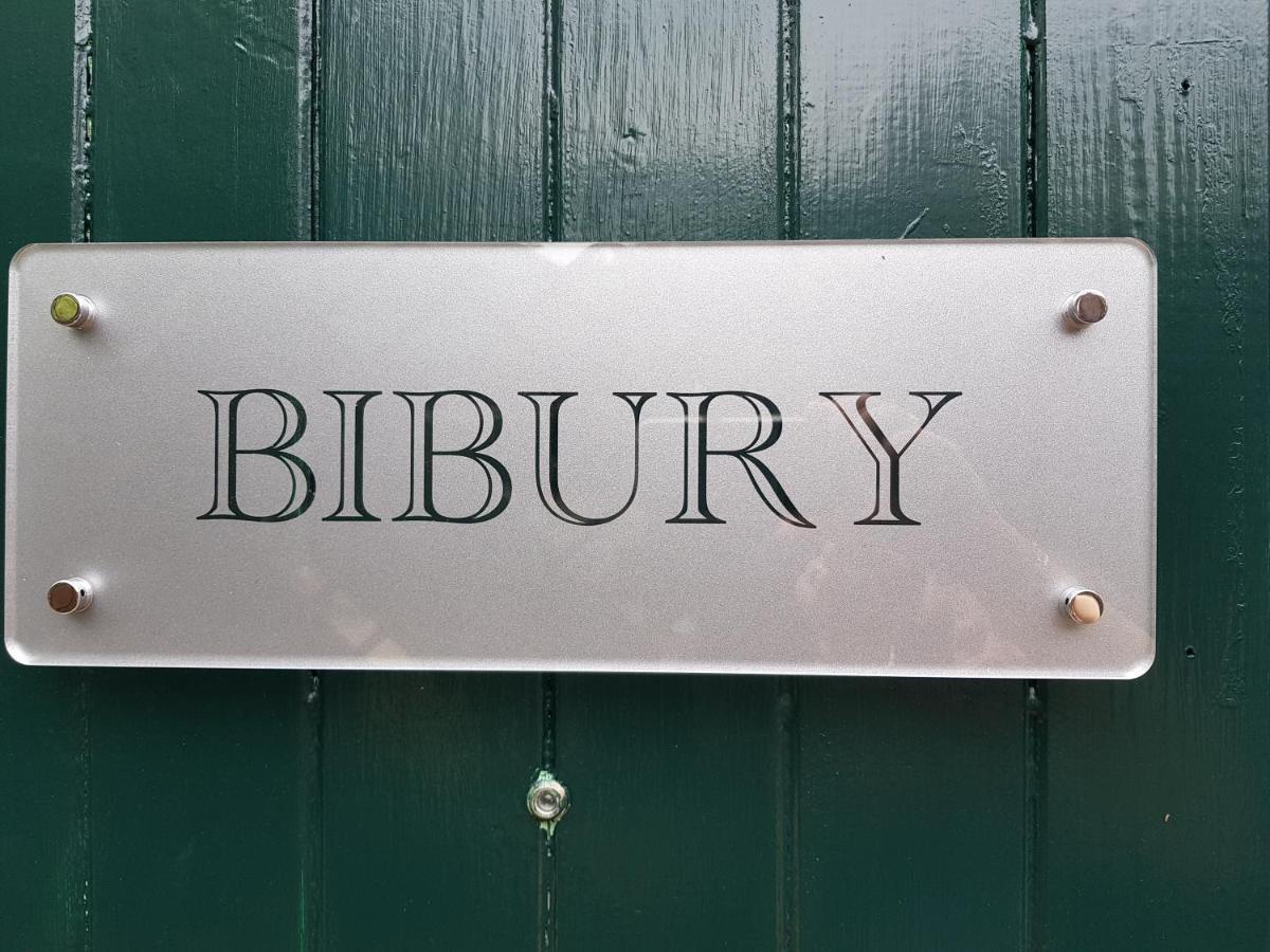 The Dog Inn Old Sodbury Экстерьер фото